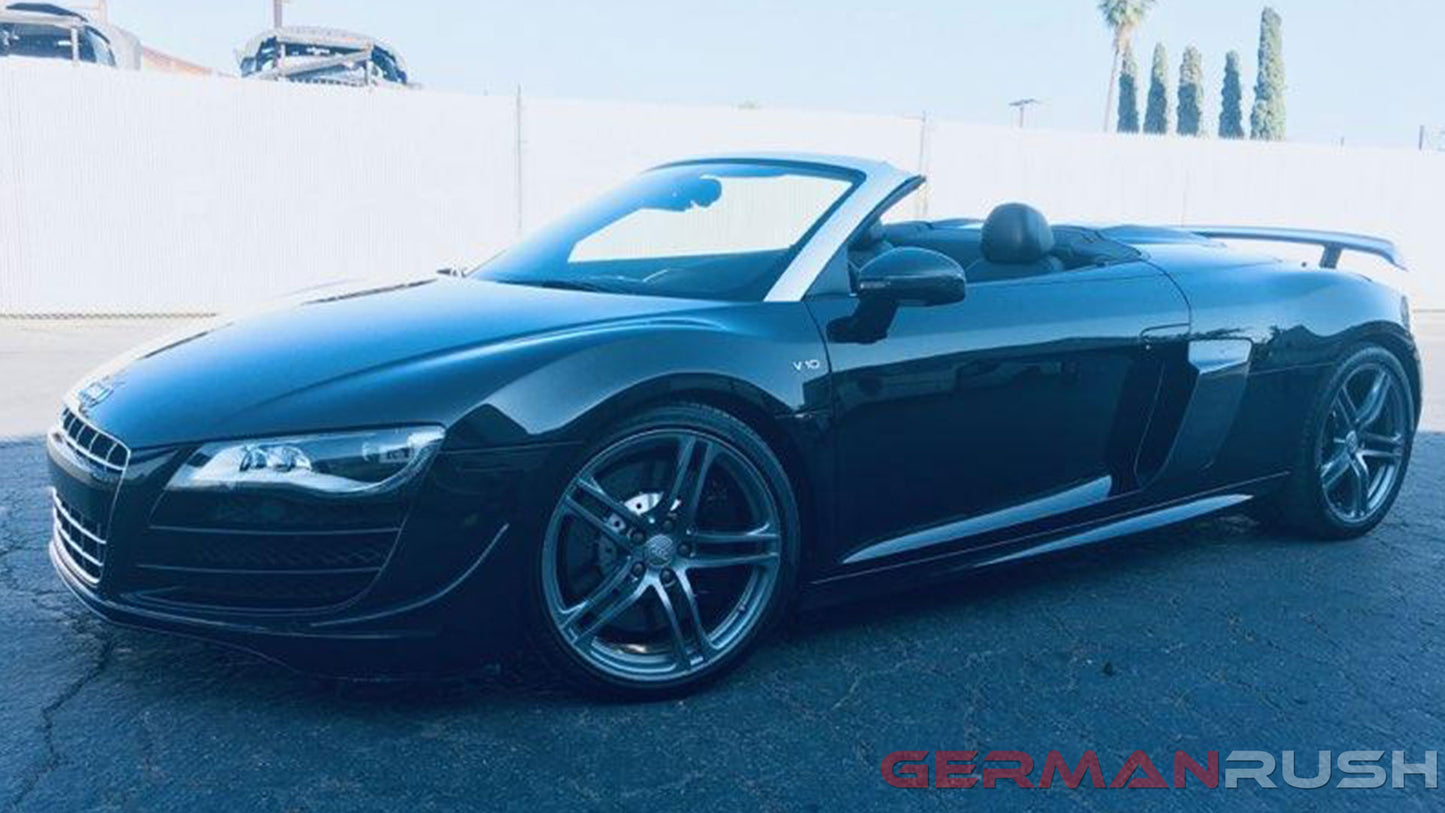 Spyder Side Blades for Audi R8 2009-2015 in Carbon Fiber