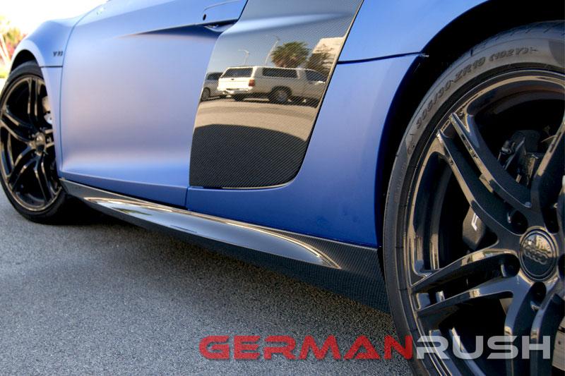 Side Skirts V10 Style for Audi R8 2007-2015 in Carbon Fiber or Fiberglass