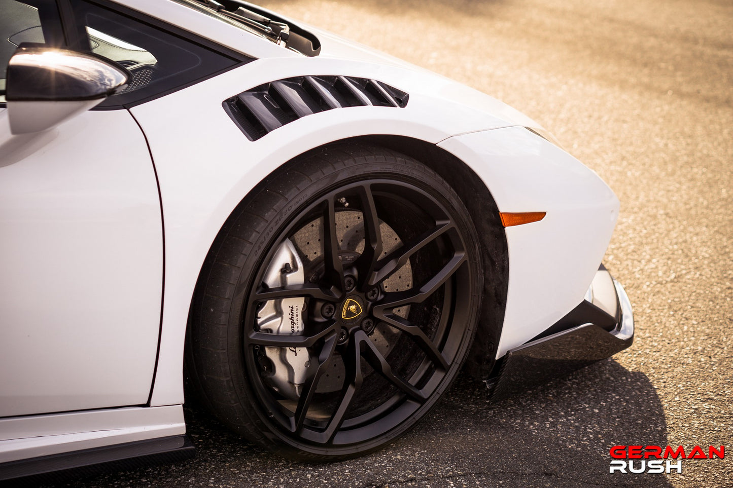 Lamborghini Huracan Carbon Fiber package 1