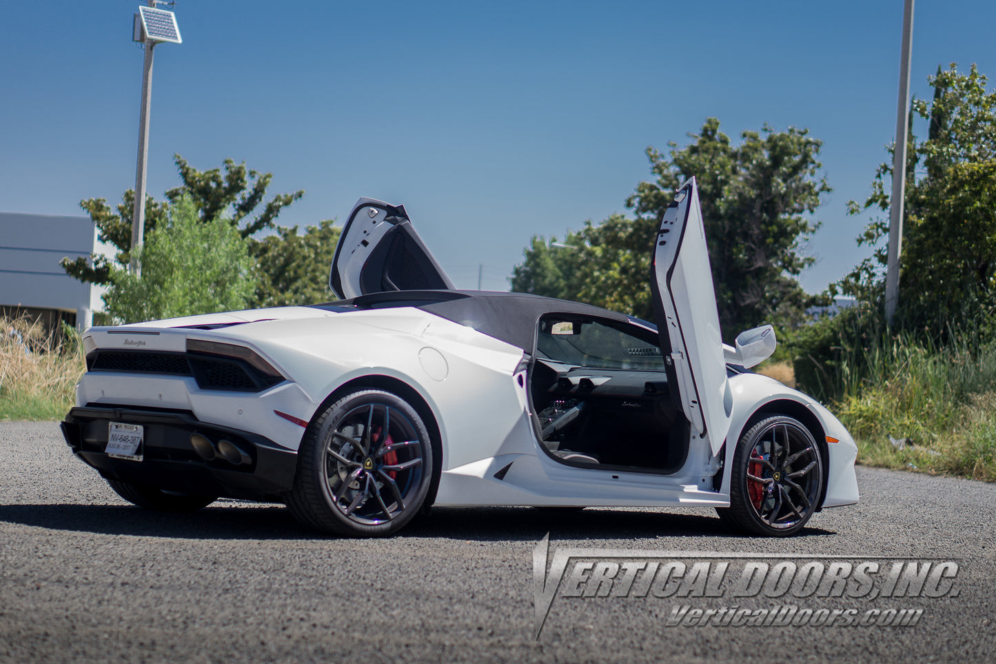 Lamborghini Huracan 2014-2019 Vertical Lambo Doors Conversion KIt, made in the USA