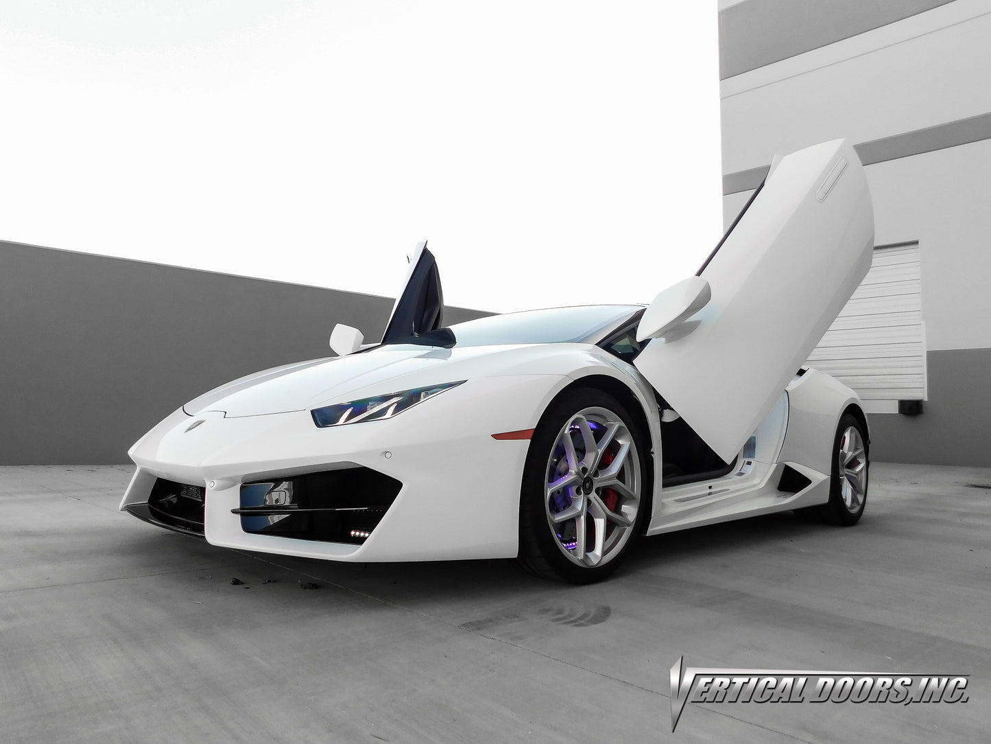 Lamborghini Huracan 2014-2019 Vertical Lambo Doors Conversion KIt, made in the USA