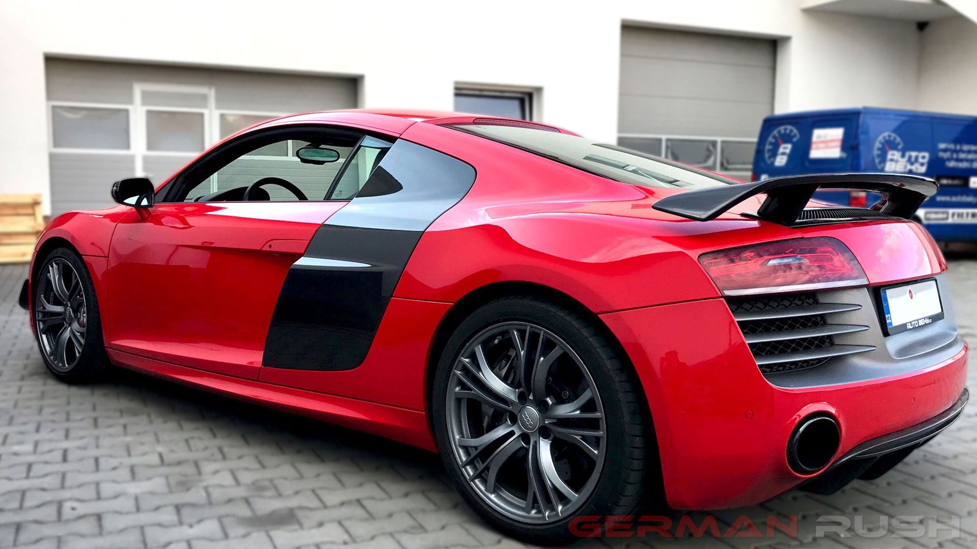 German Rush GR8CFGTWNGHI0713
Wing GT HI Style for Audi R8 2007-2015 in Carbon Fiber or Fiberglass 
Audi R8 1st Gen Carbon Fiber GT HI Factory style Spoiler with carbon fiber or fiberglass base. The wing is shipped as one piece, base and wing.The R8 "HI" Wing is 1 inch taller than the standard GT Wing We use Vacuum form fiberglass or vacuum form carbon fiber, the choice is yours. 
